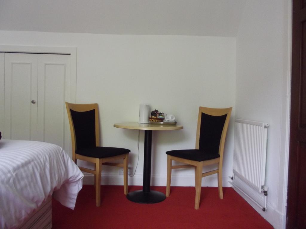 The Golden Larches Bed & Breakfast Lochearnhead Bilik gambar